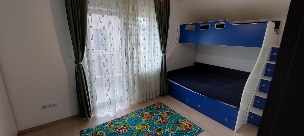 Apartament Cu 3 Camere Cluj-Napoca Exteriör bild
